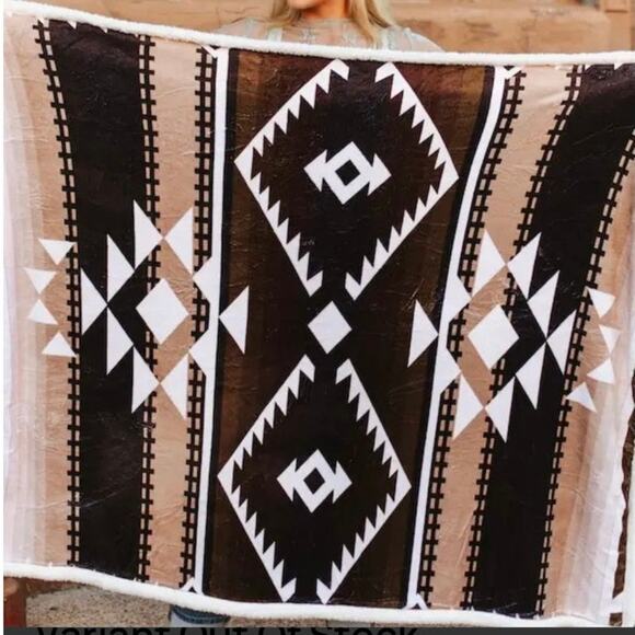 Lucky & Blessed Brown Ivory Aztec Sherpa Blanket Rustic Boho Western NEW 🪶 - Picture 2 of 4
